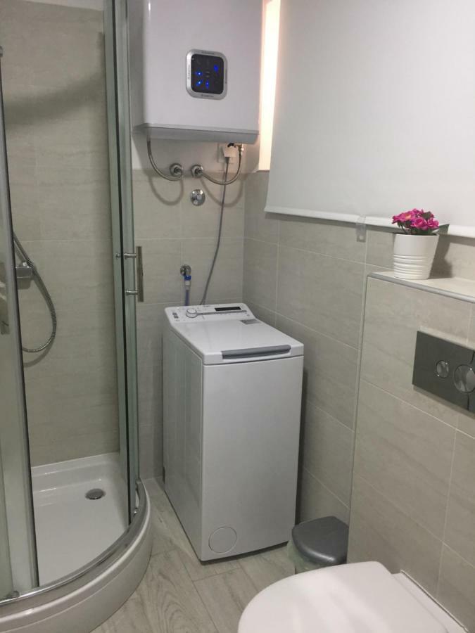 Apartment Paulina Трогір Екстер'єр фото